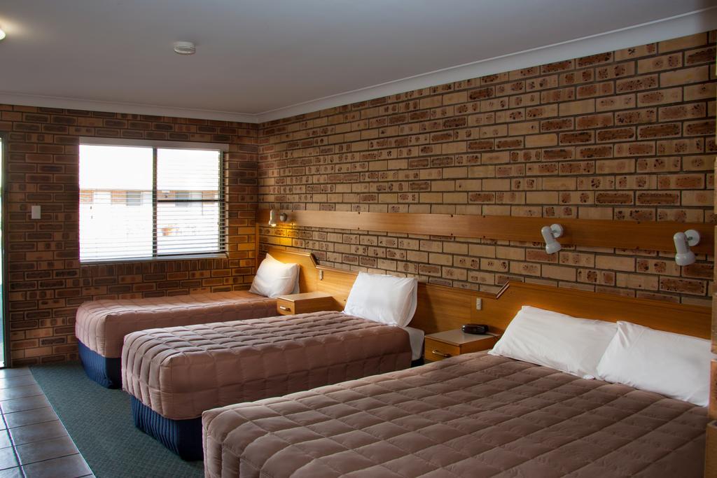 Mid Town Inn Narrabri Bilik gambar