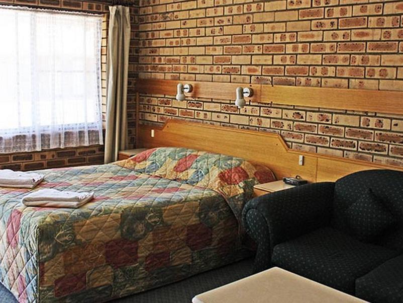 Mid Town Inn Narrabri Luaran gambar